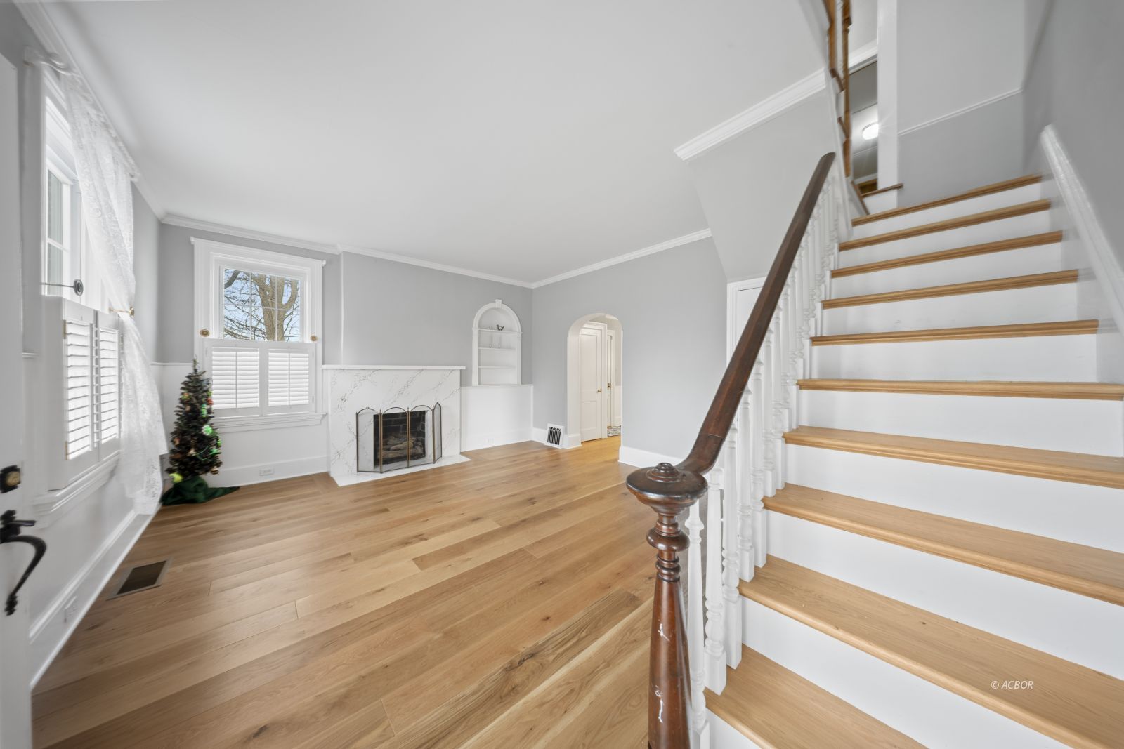 561 First Ave Property Photo 13