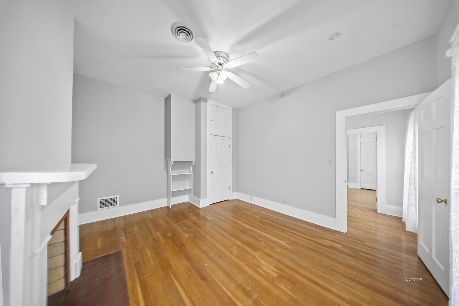 561 First Ave Property Photo 42
