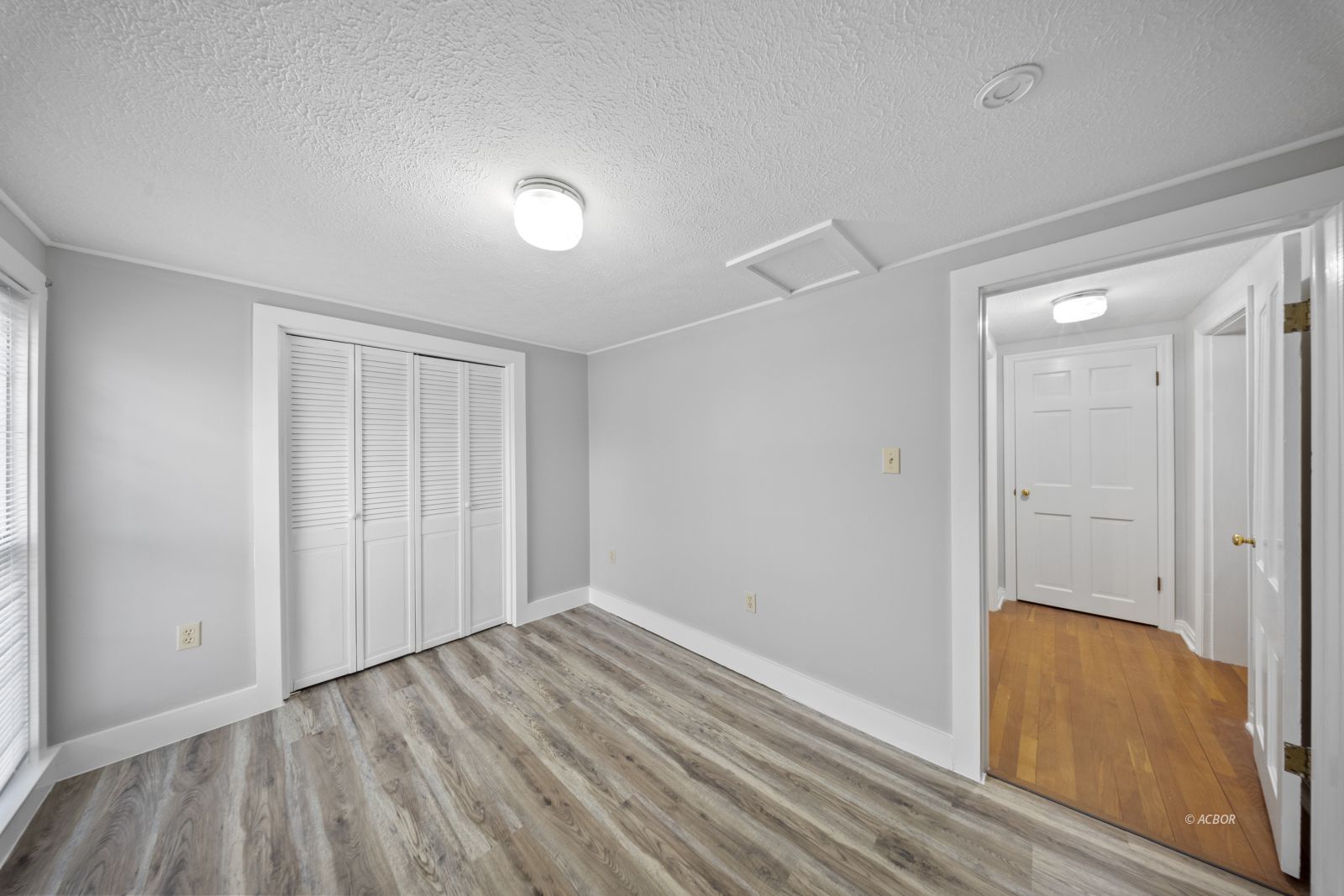 561 First Ave Property Photo 48