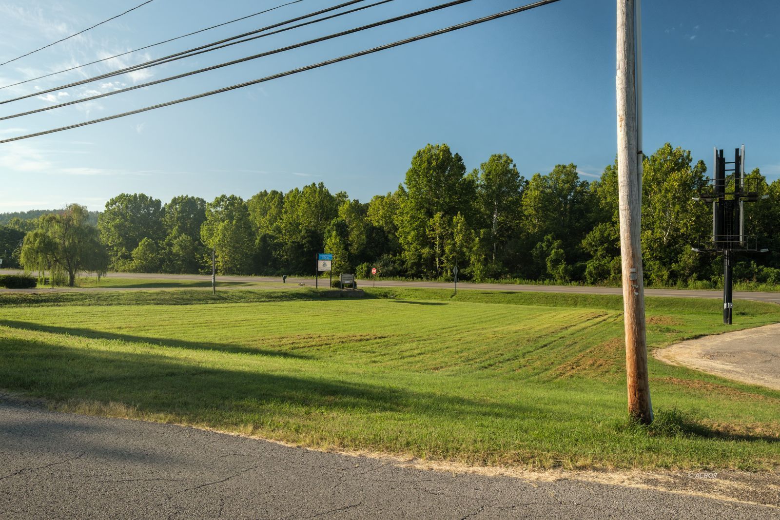 Jackson Pike Property Photo 6