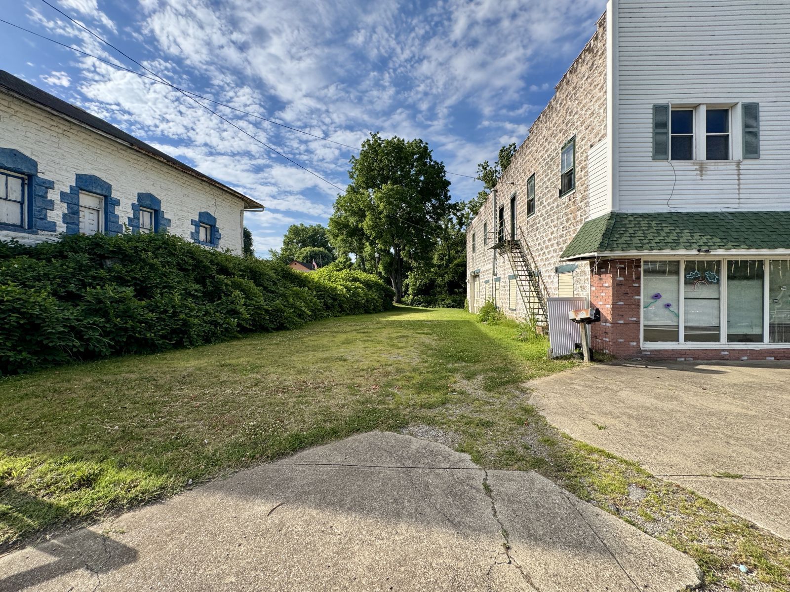 1274 Eastern Ave Property Photo 22