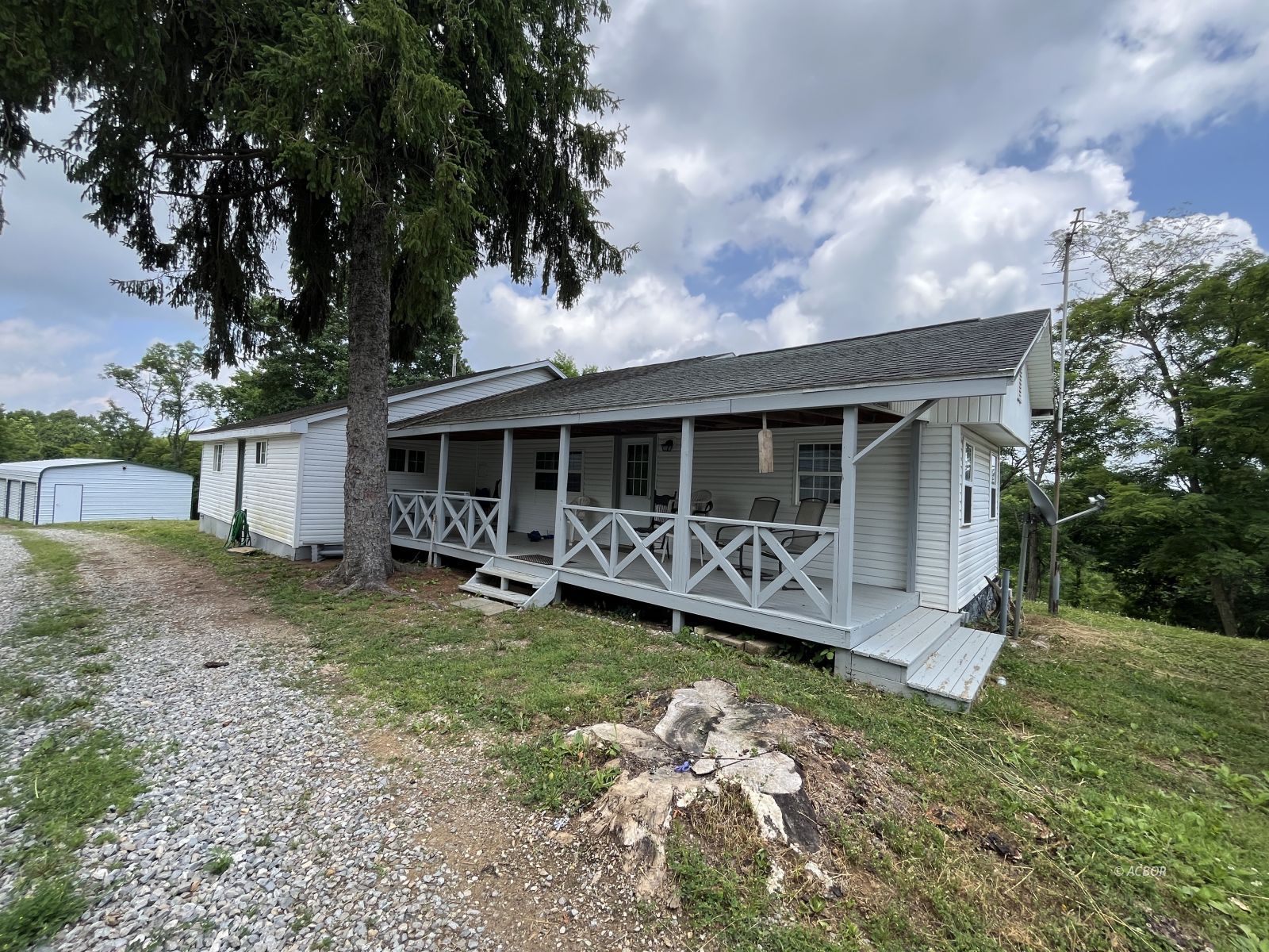 37900 Holley Rd Property Photo 4