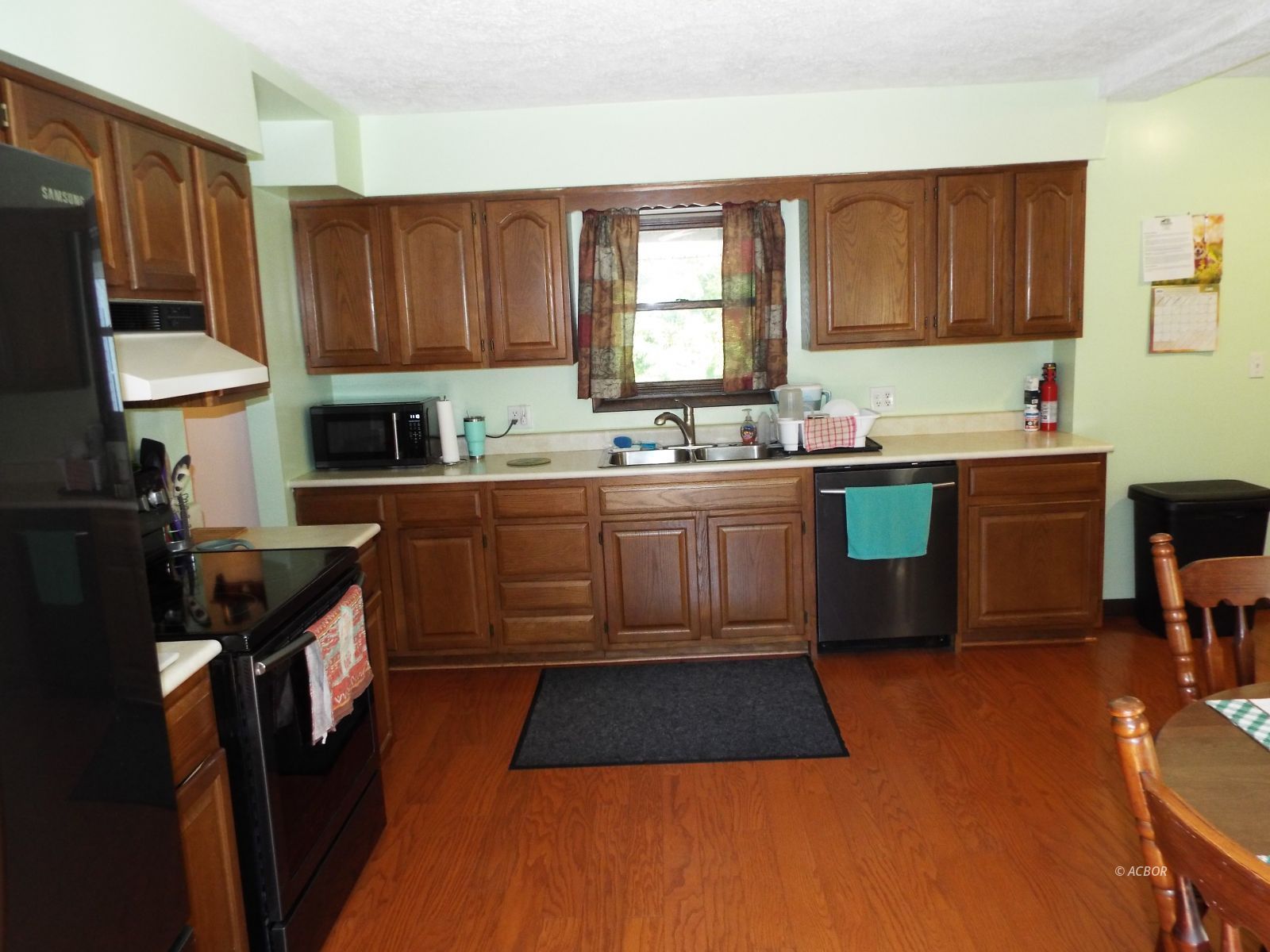 2964 Tick Ridge Rd Property Photo 3