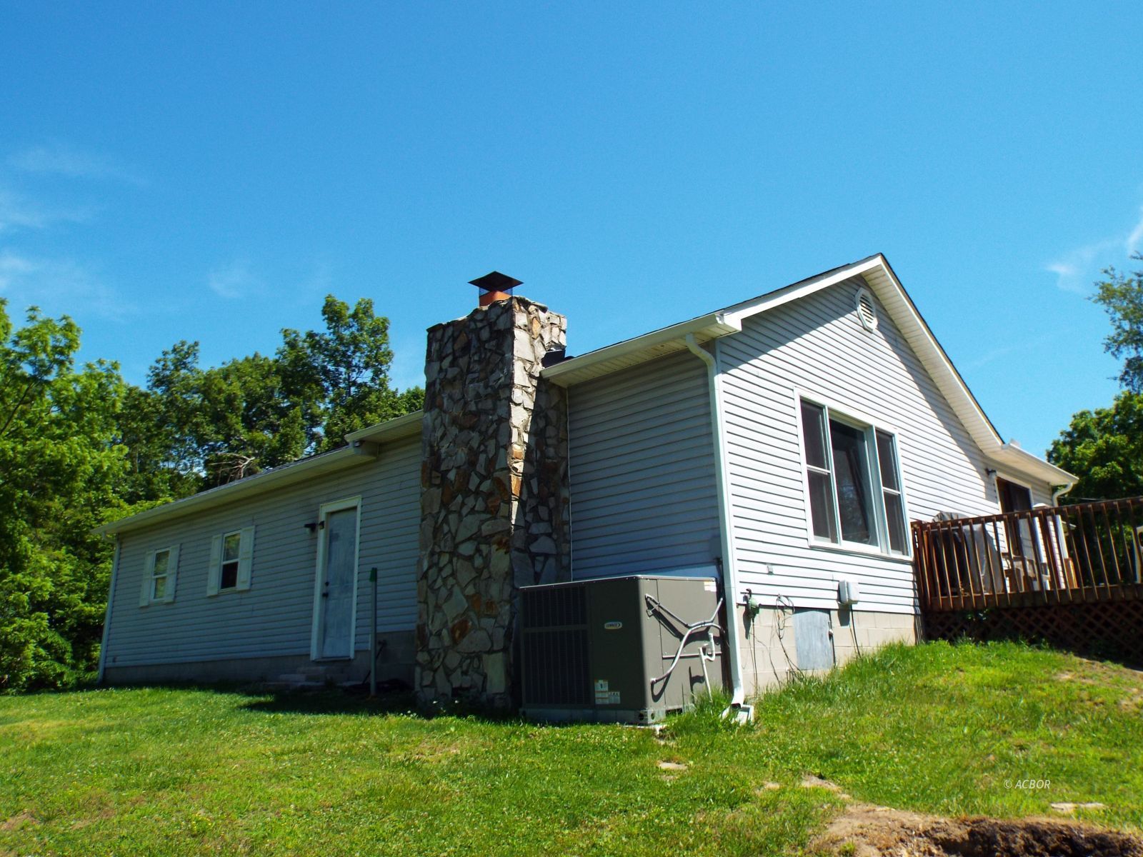 2964 Tick Ridge Rd Property Photo 13