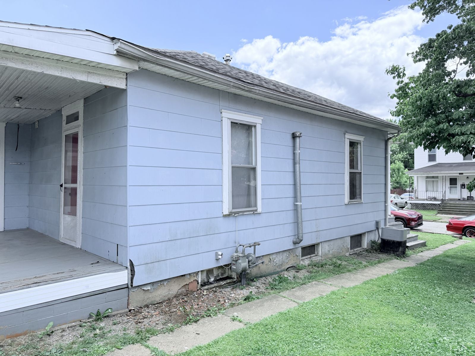 506 Jackson St Property Photo 4