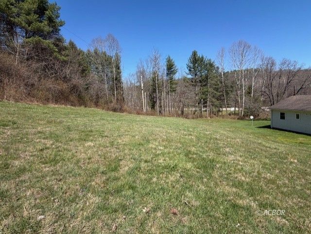 22497 State Route 93 S Property Photo 10