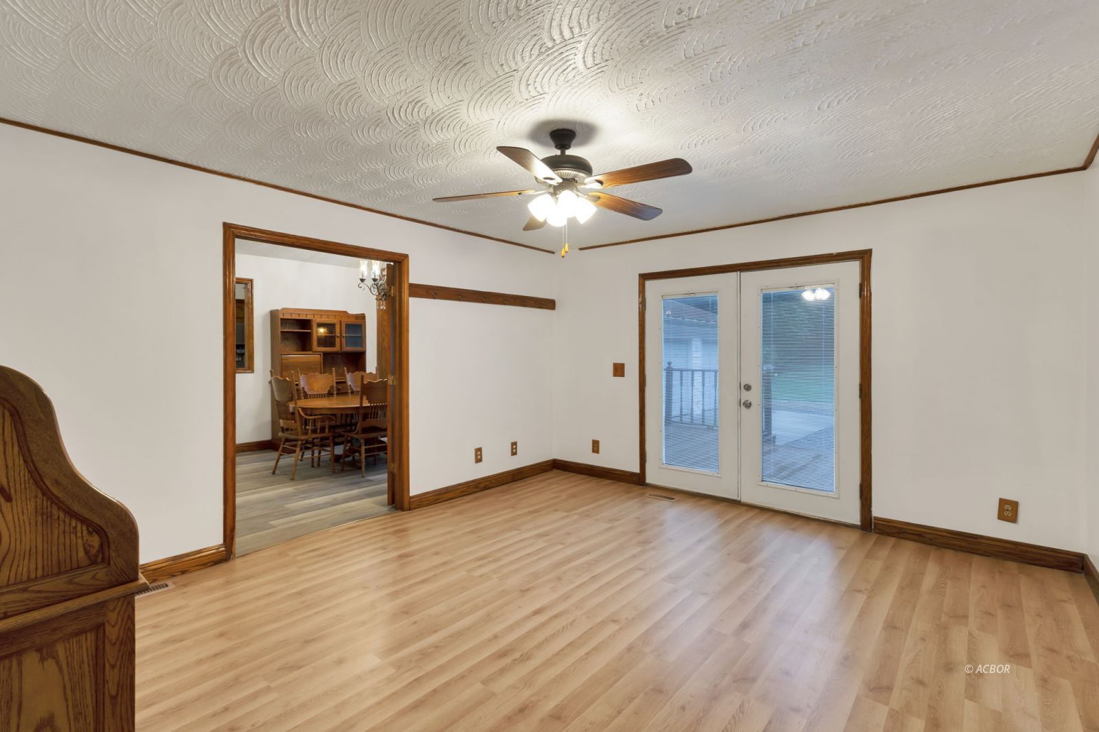 22529 Conrad Rd Property Photo 13