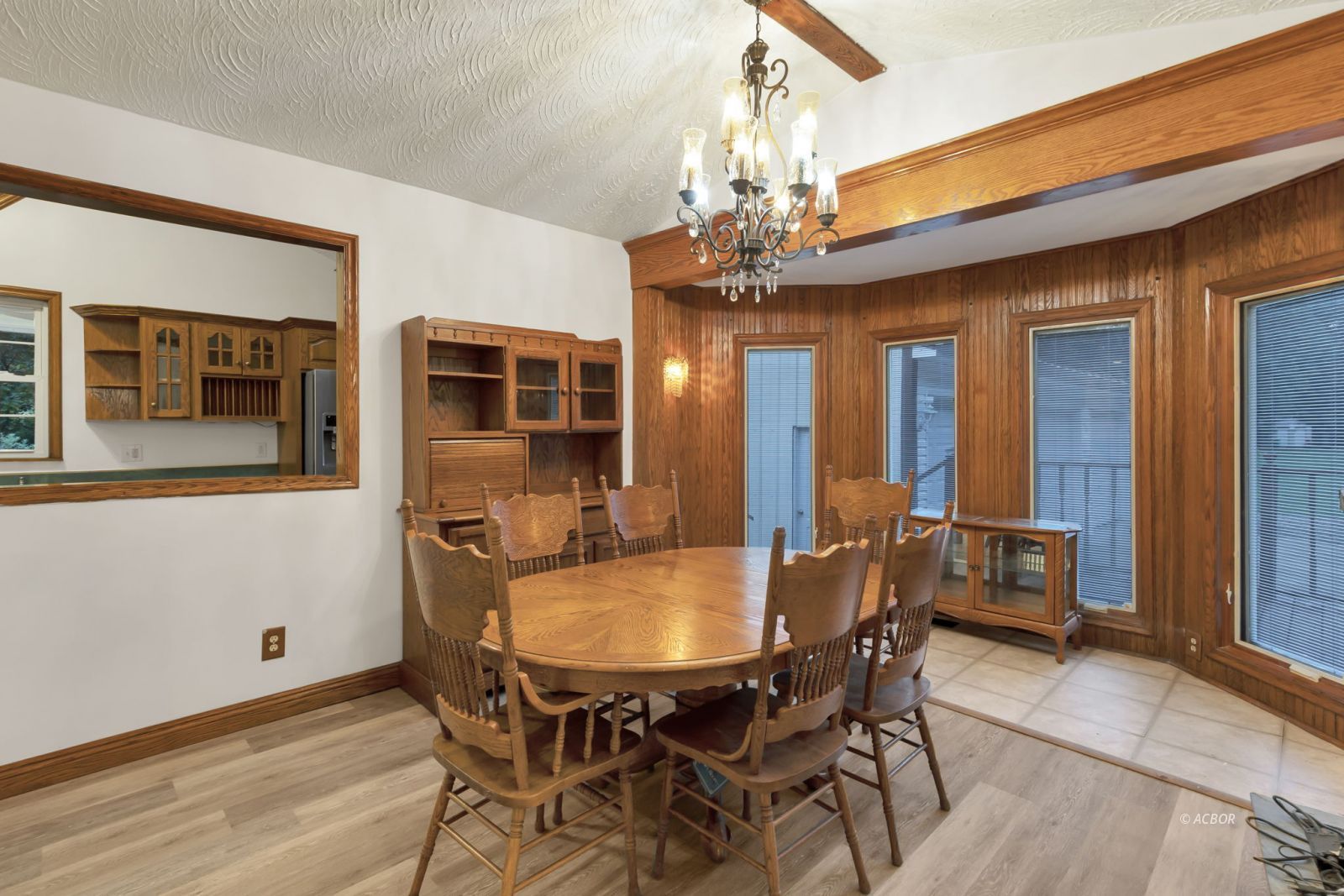22529 Conrad Rd Property Photo 14