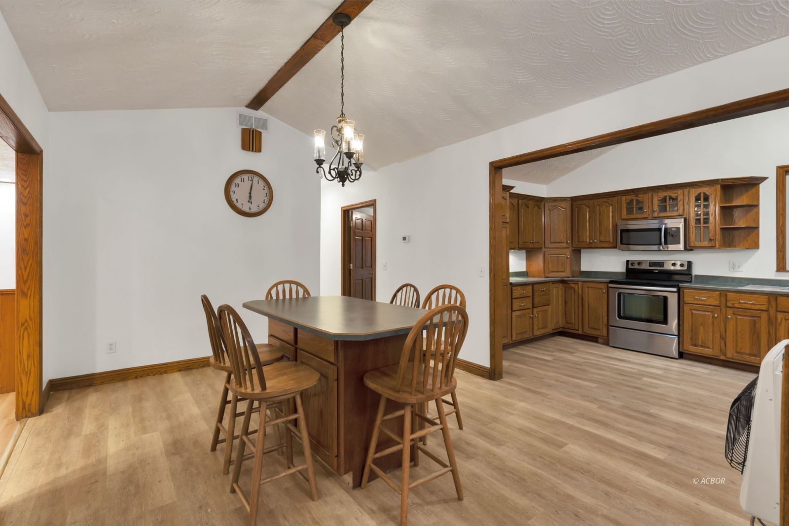 22529 Conrad Rd Property Photo 17