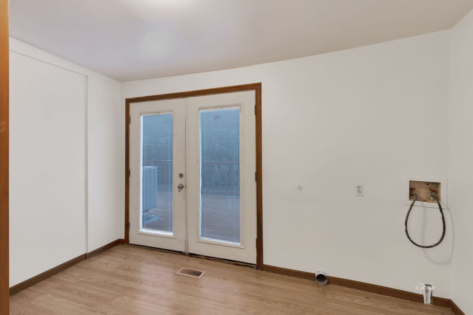 22529 Conrad Rd Property Photo 23