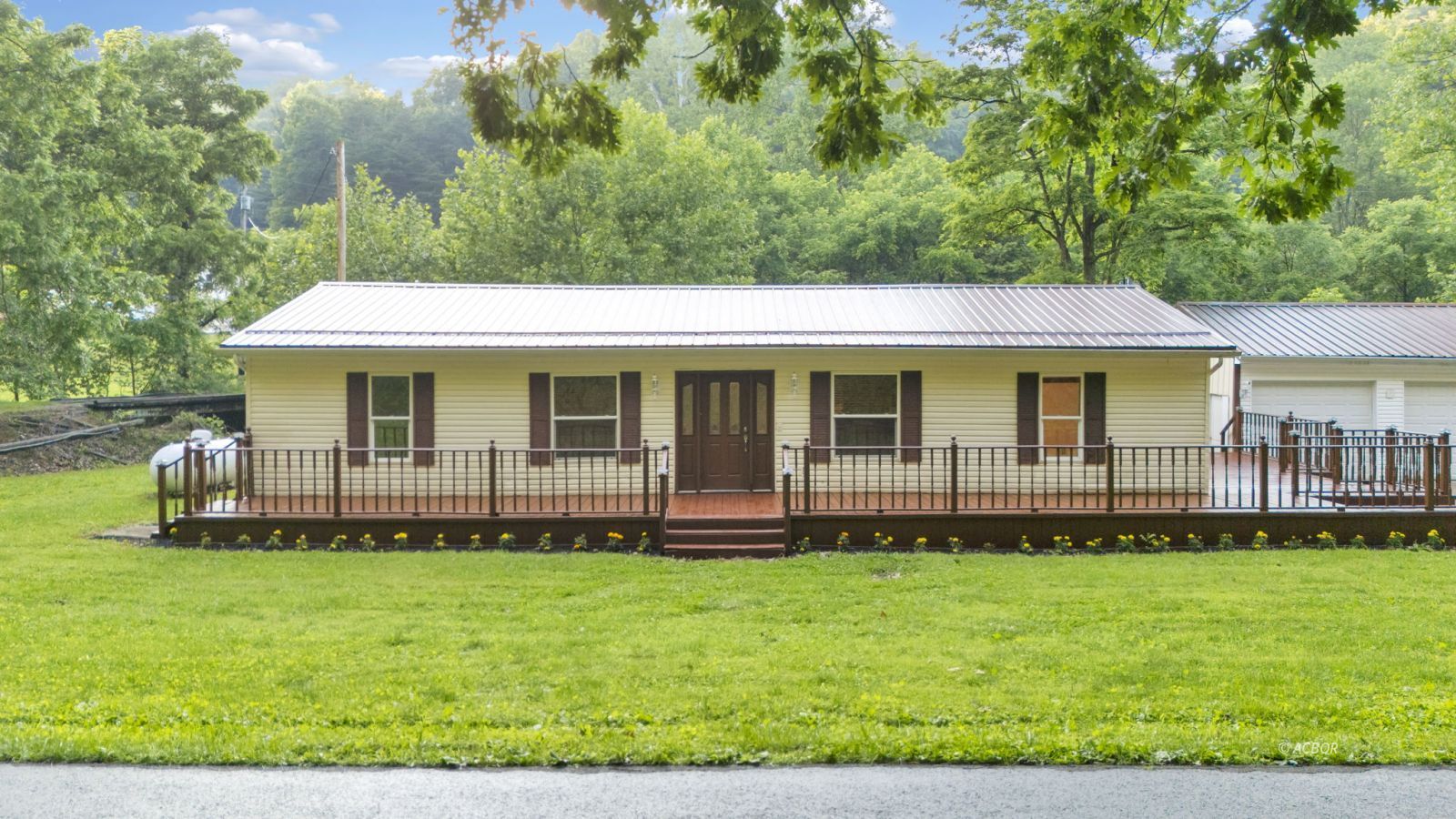 22529 Conrad Rd Property Photo 50
