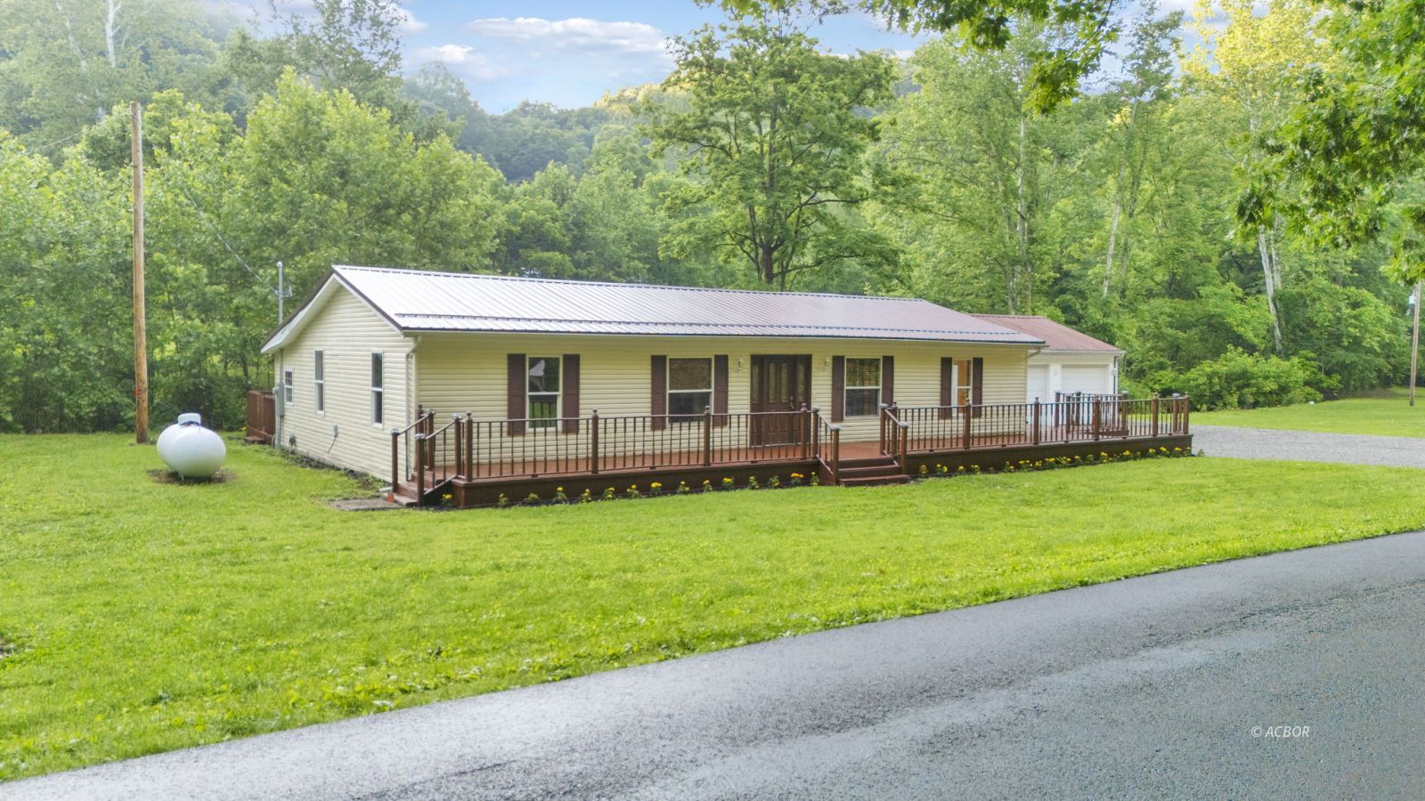 22529 Conrad Rd Property Photo 52