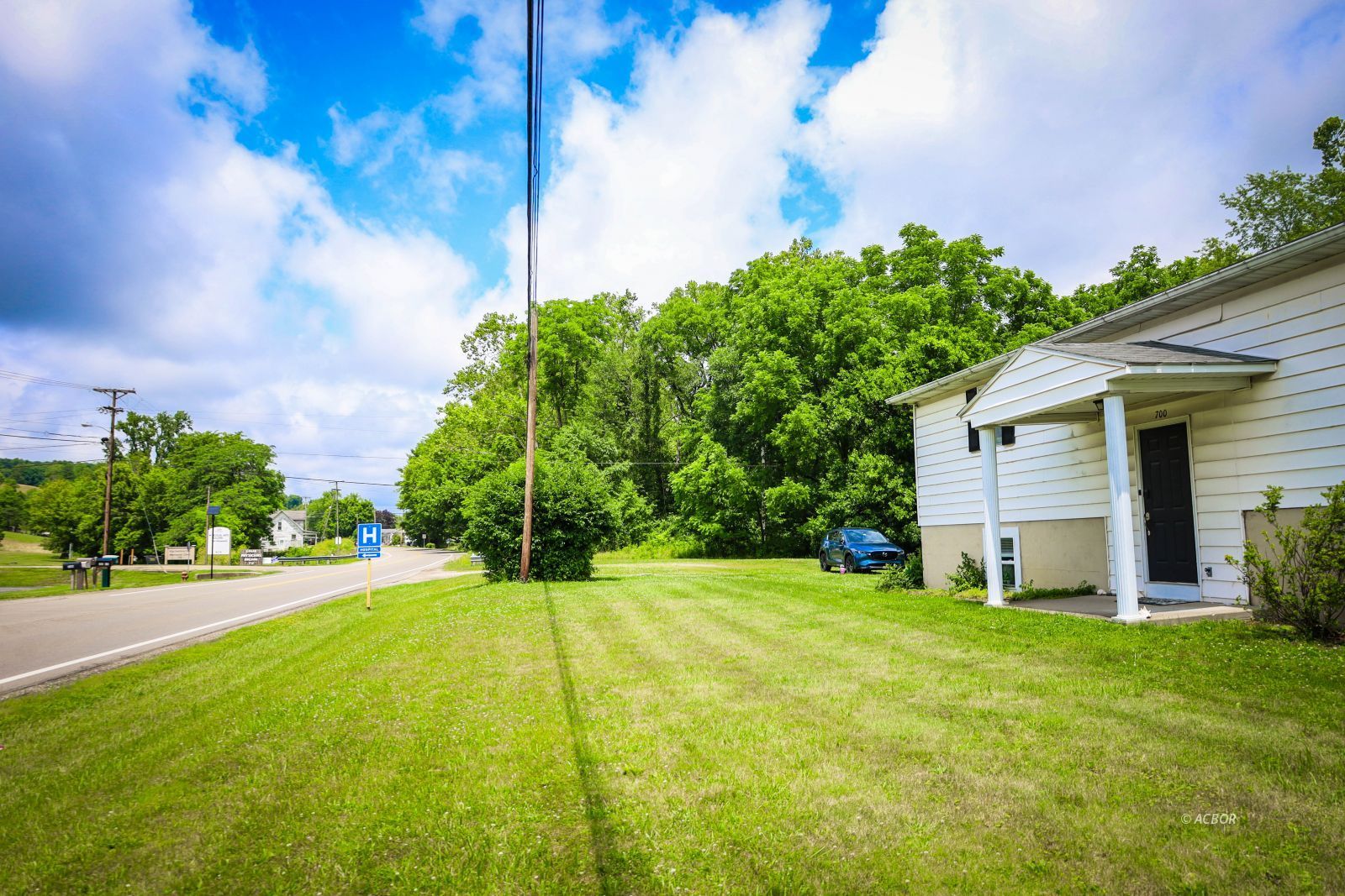 700 State Route 664 Property Photo 1