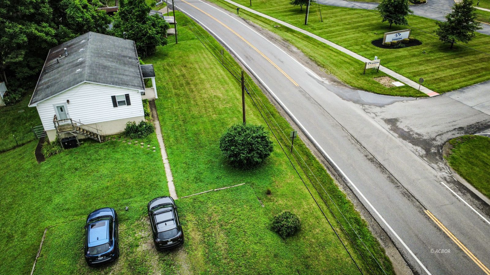 700 State Route 664 Property Photo 3