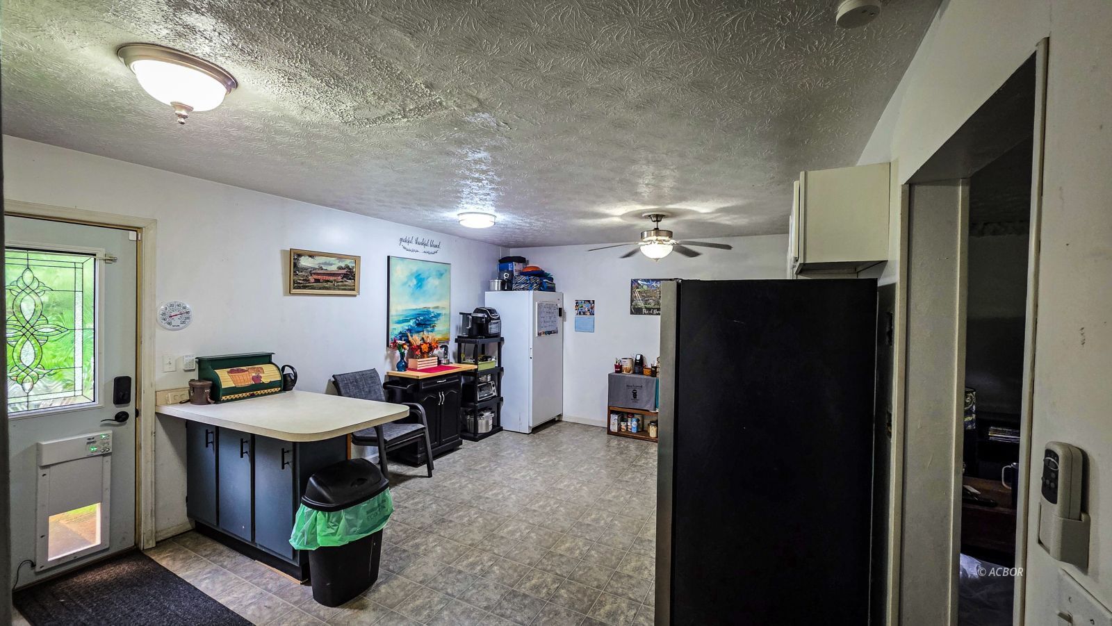 700 State Route 664 Property Photo 6