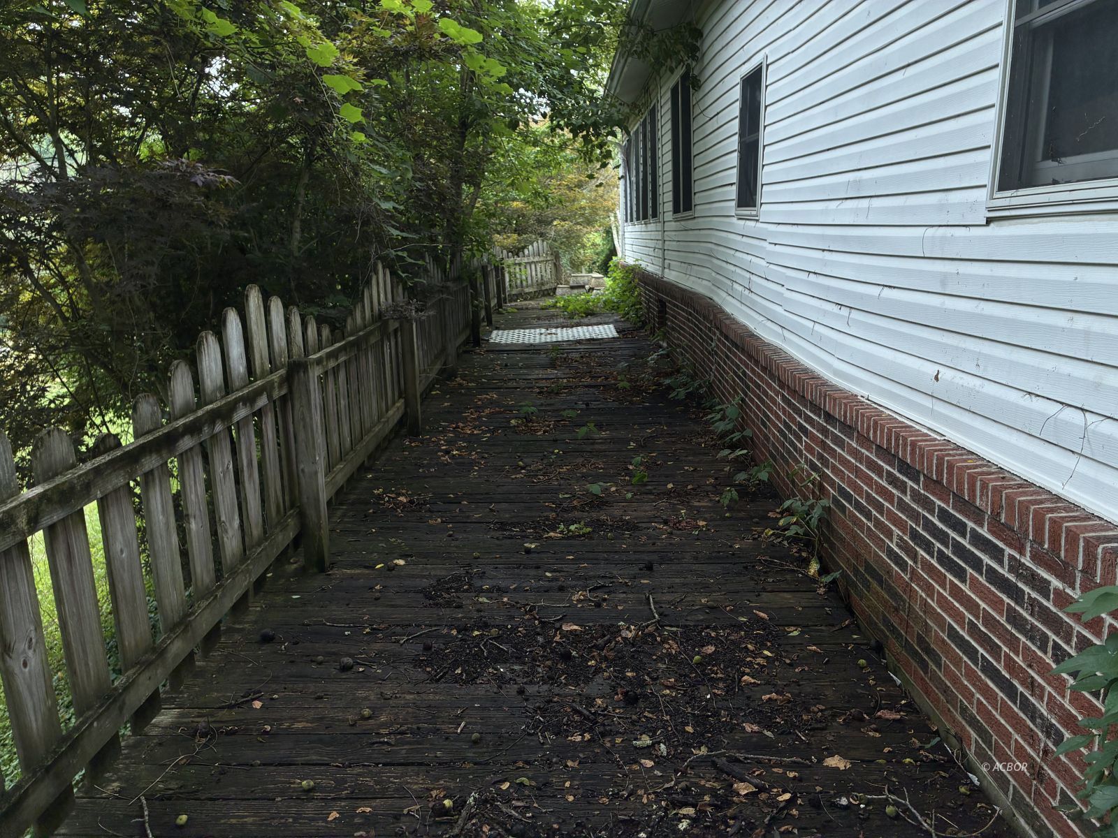 1420 Story Run Rd Property Photo 3