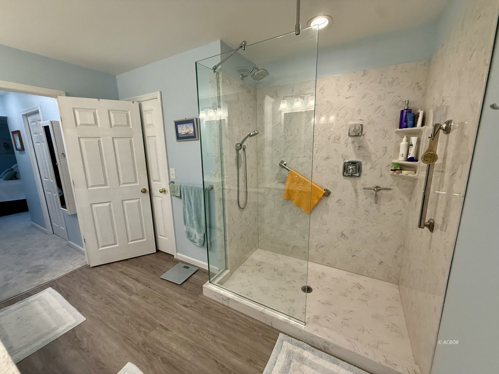 7027 Woodmere Dr Property Photo 20