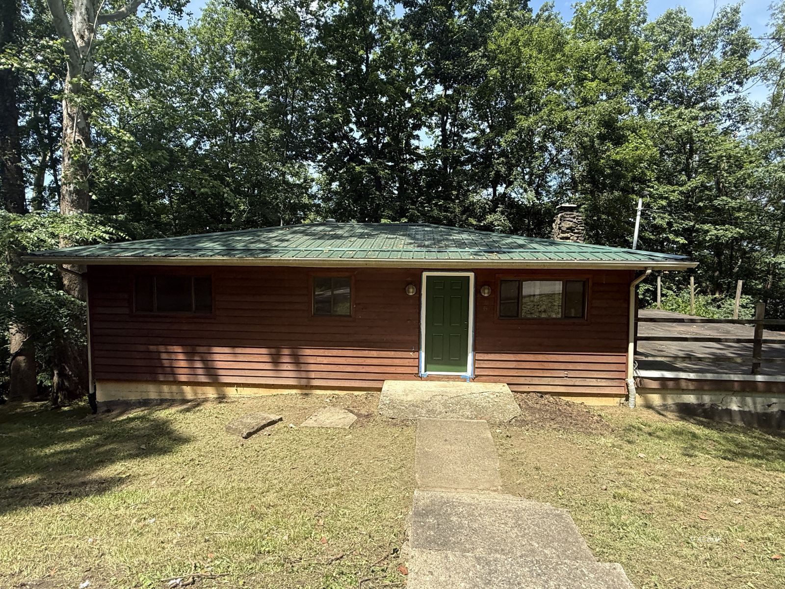6 Riverview Dr Property Photo 2