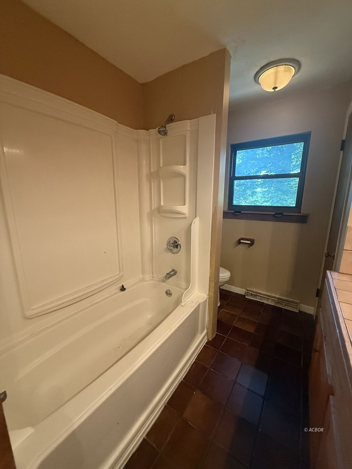 6 Riverview Dr Property Photo 10