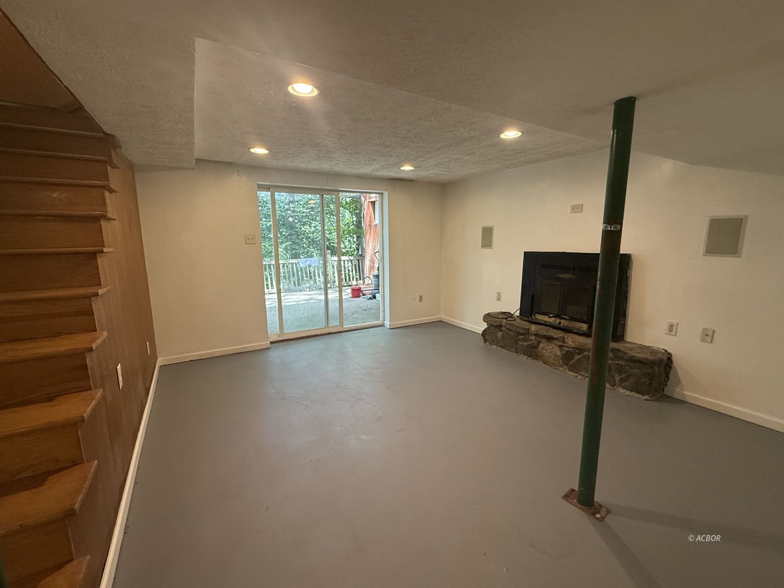 6 Riverview Dr Property Photo 22