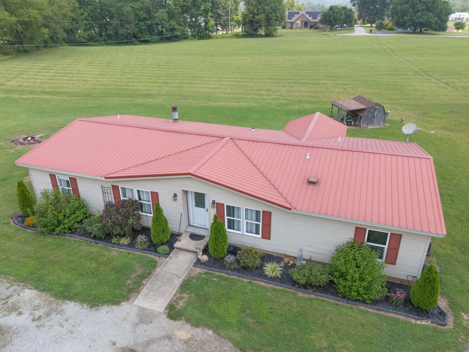 238 Vanco Road Property Photo 2