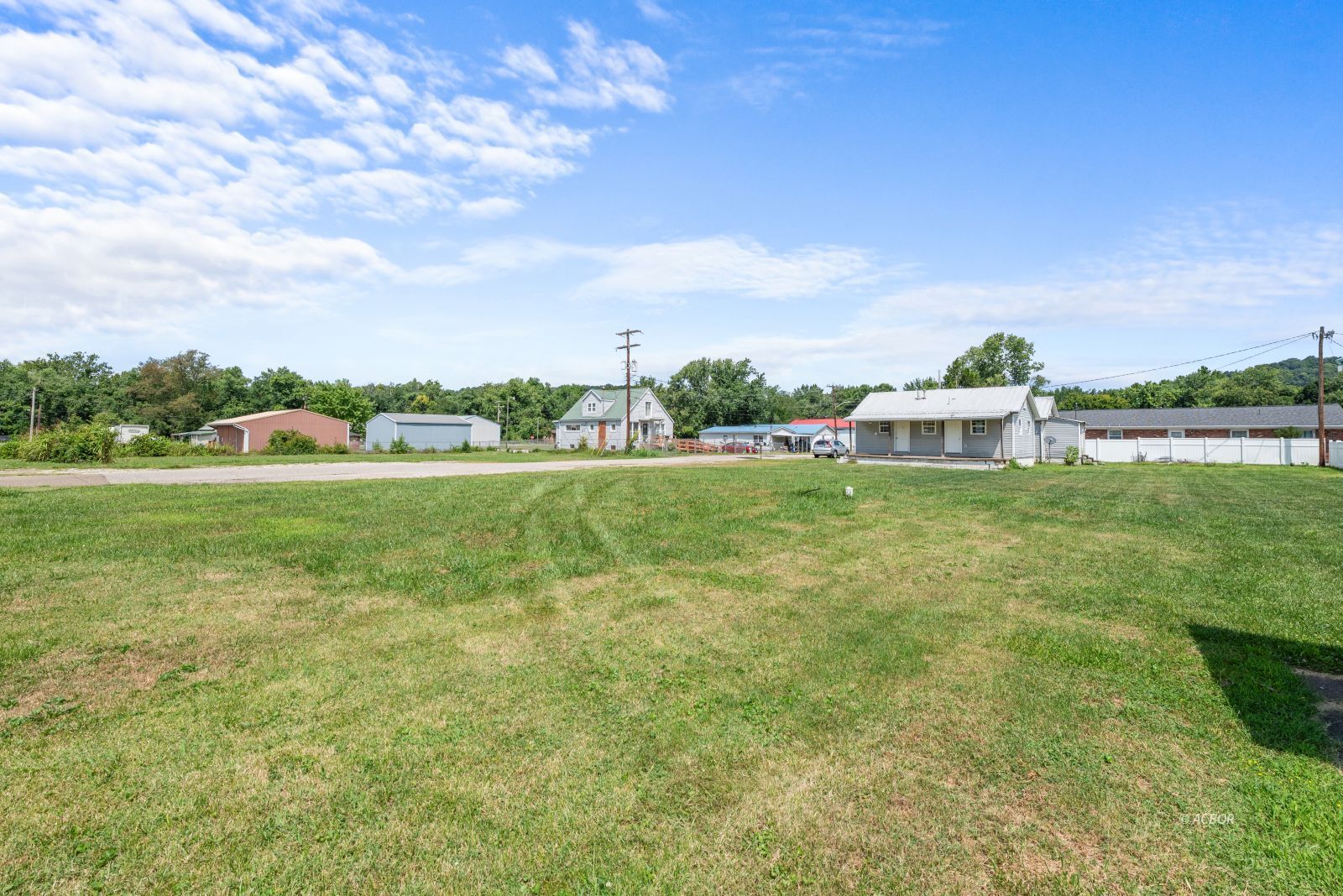 1404 Eastern Ave Property Photo 12
