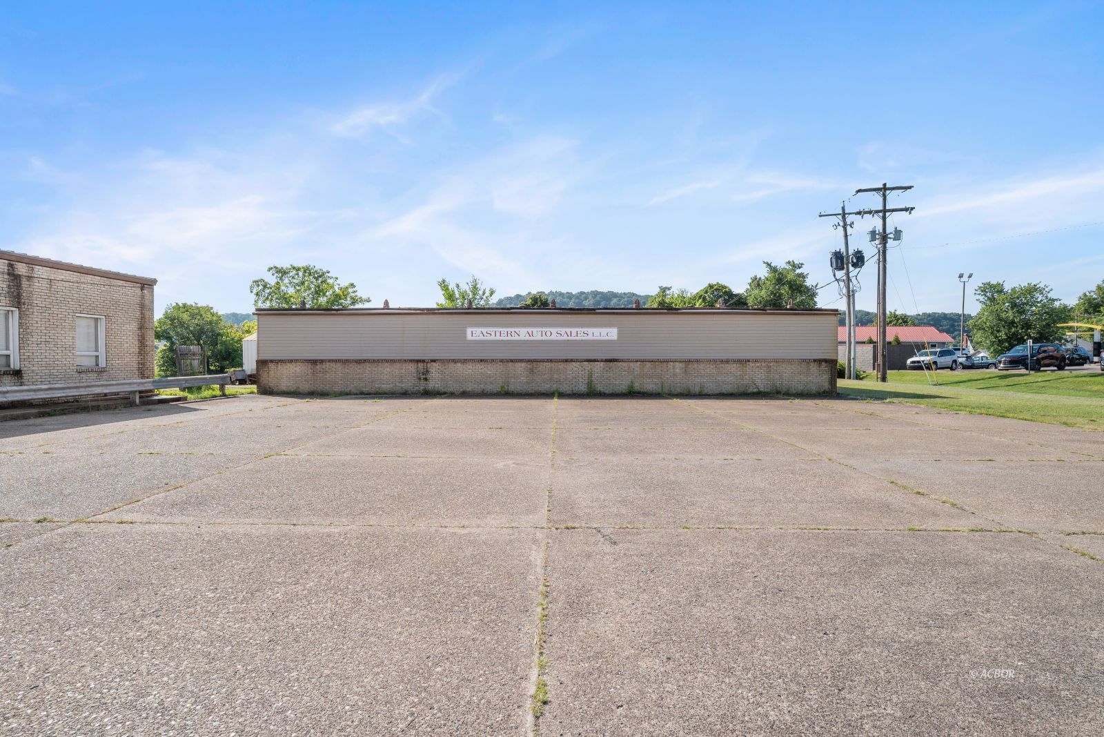 1725 Eastern Ave Property Photo 14