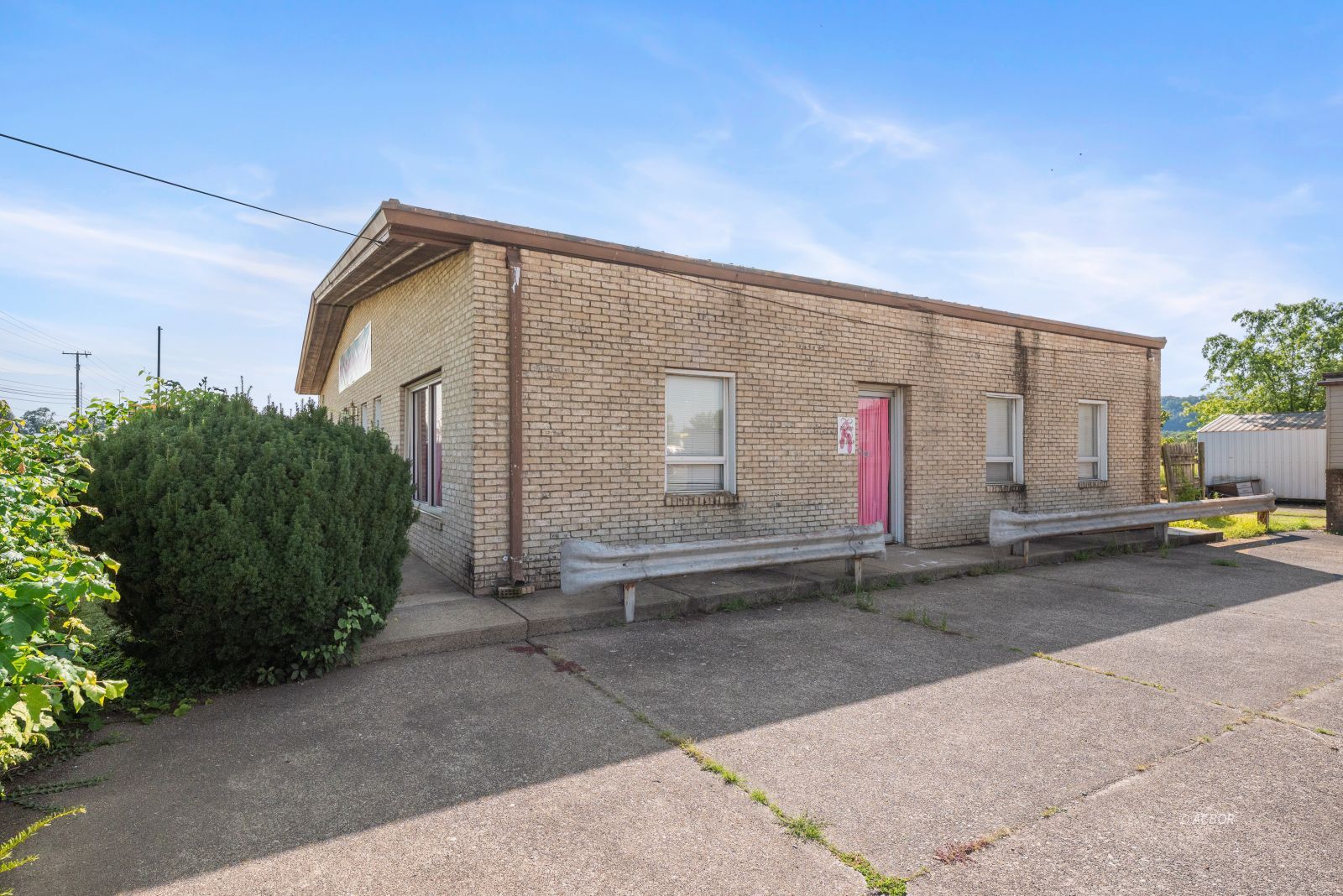 1725 Eastern Ave Property Photo 15