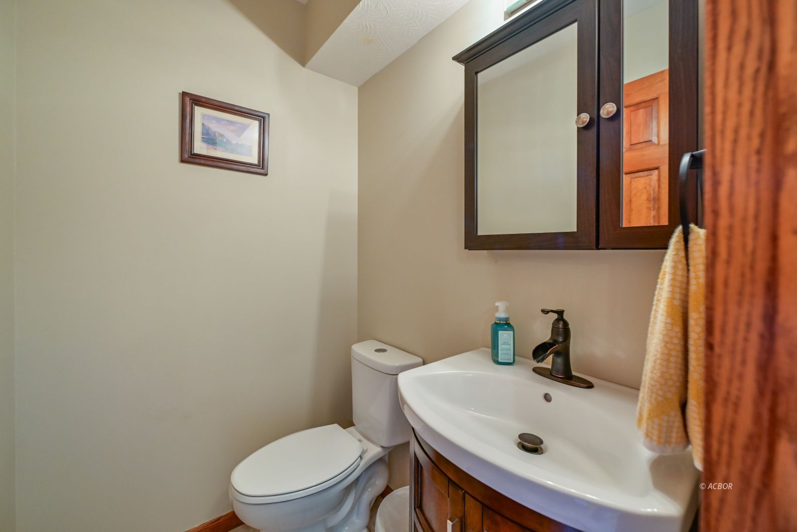5 Warwick Ln Property Photo 15