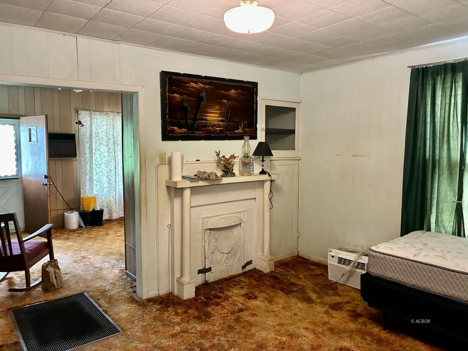230 Rutland St Property Photo 4