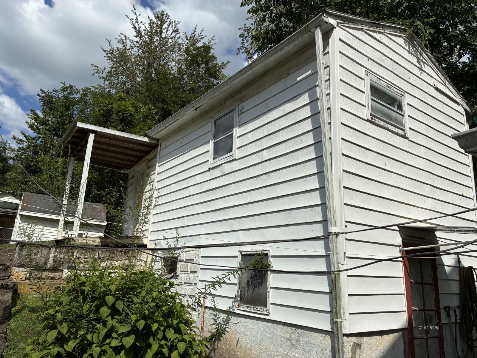 230 Rutland St Property Photo 16