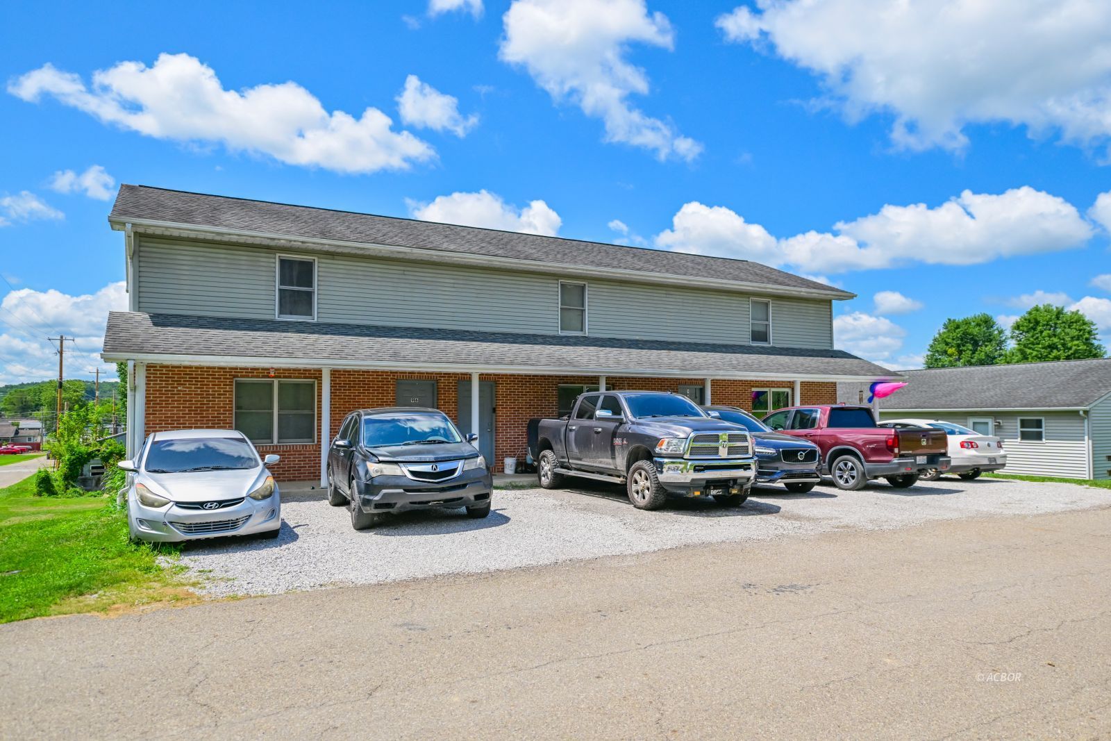 96 98 100 N Mcdonald St Property Photo 1