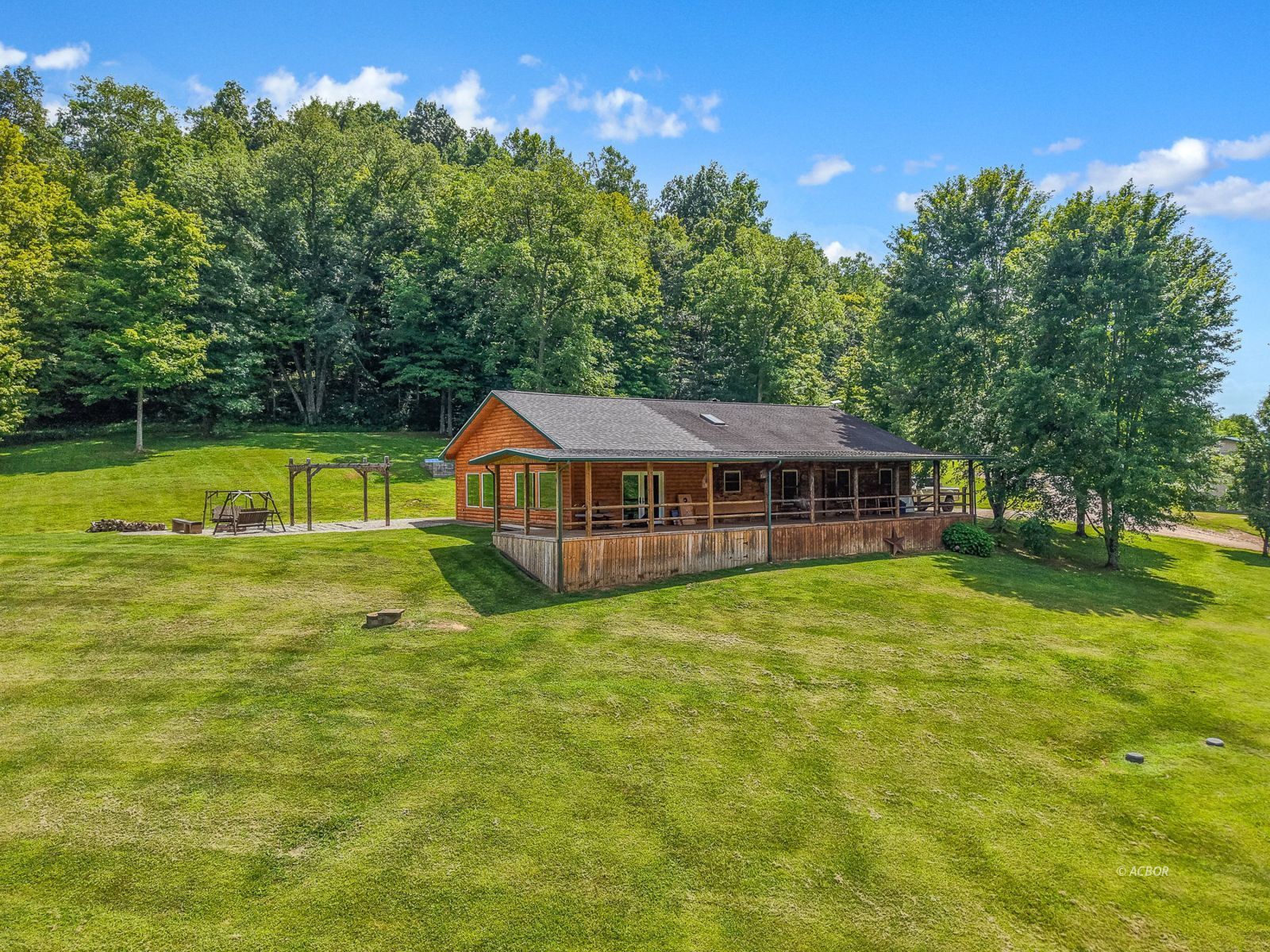 34130 Burney Hollow Rd Property Photo 5