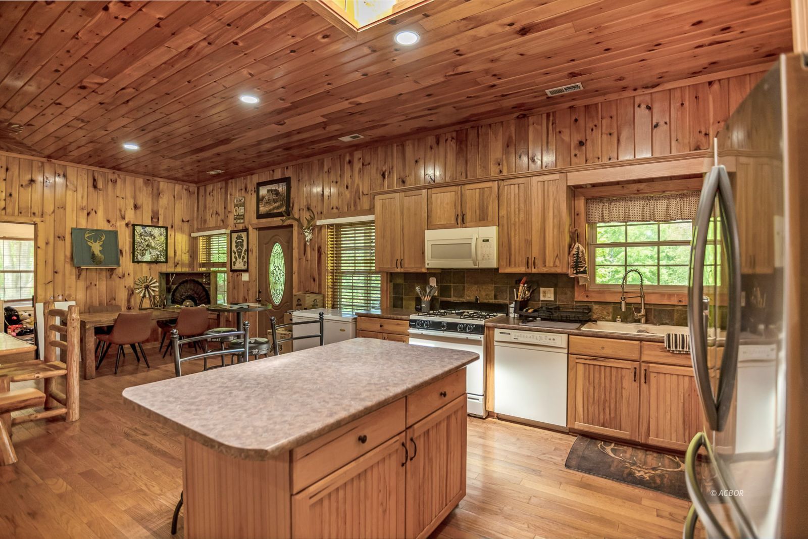 34130 Burney Hollow Rd Property Photo 23