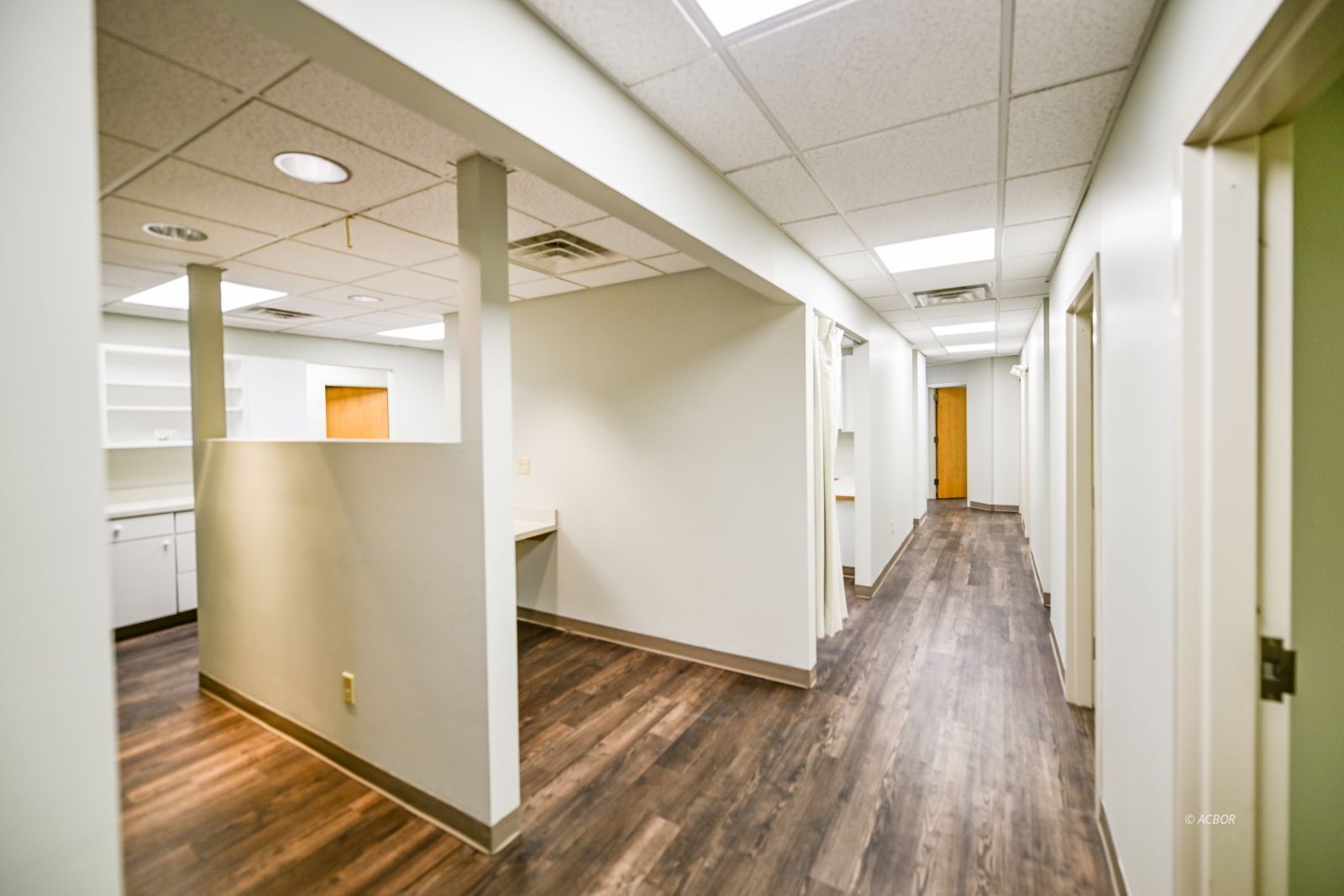 86 Columbus Cir # 203b Property Photo 3
