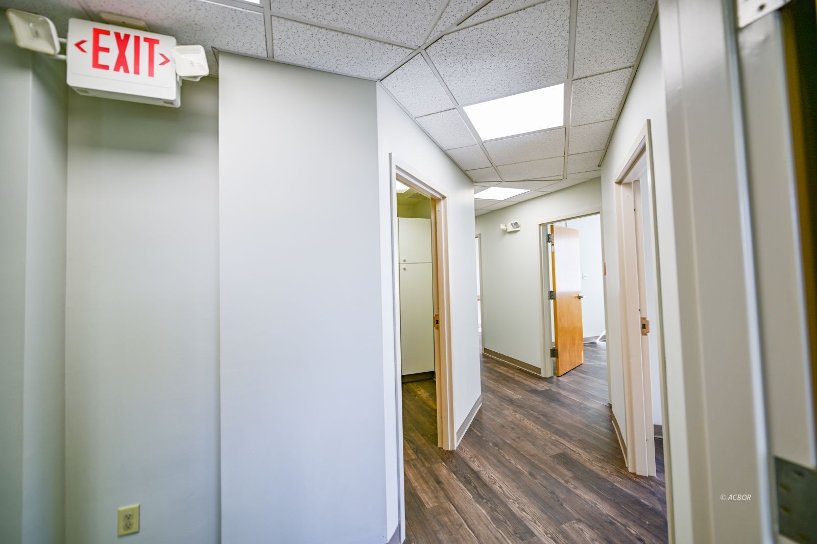 86 Columbus Cir # 203b Property Photo 24