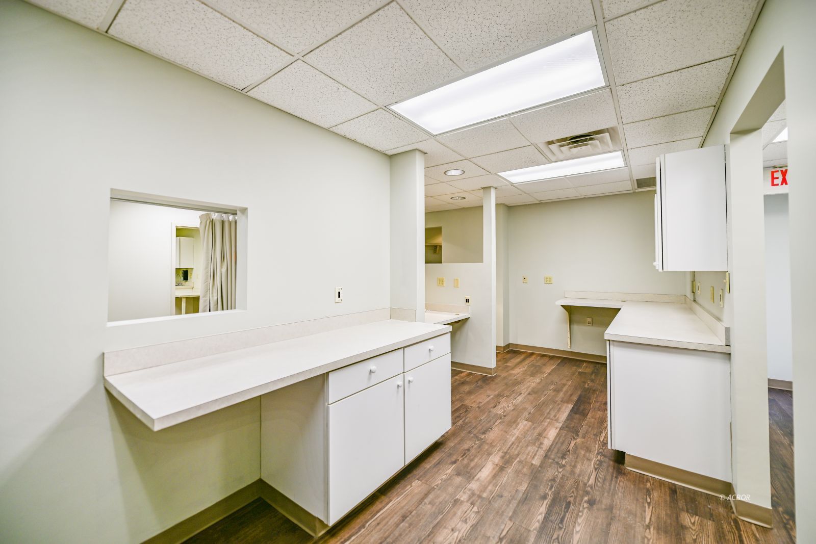 86 Columbus Cir # 203b Property Photo 44