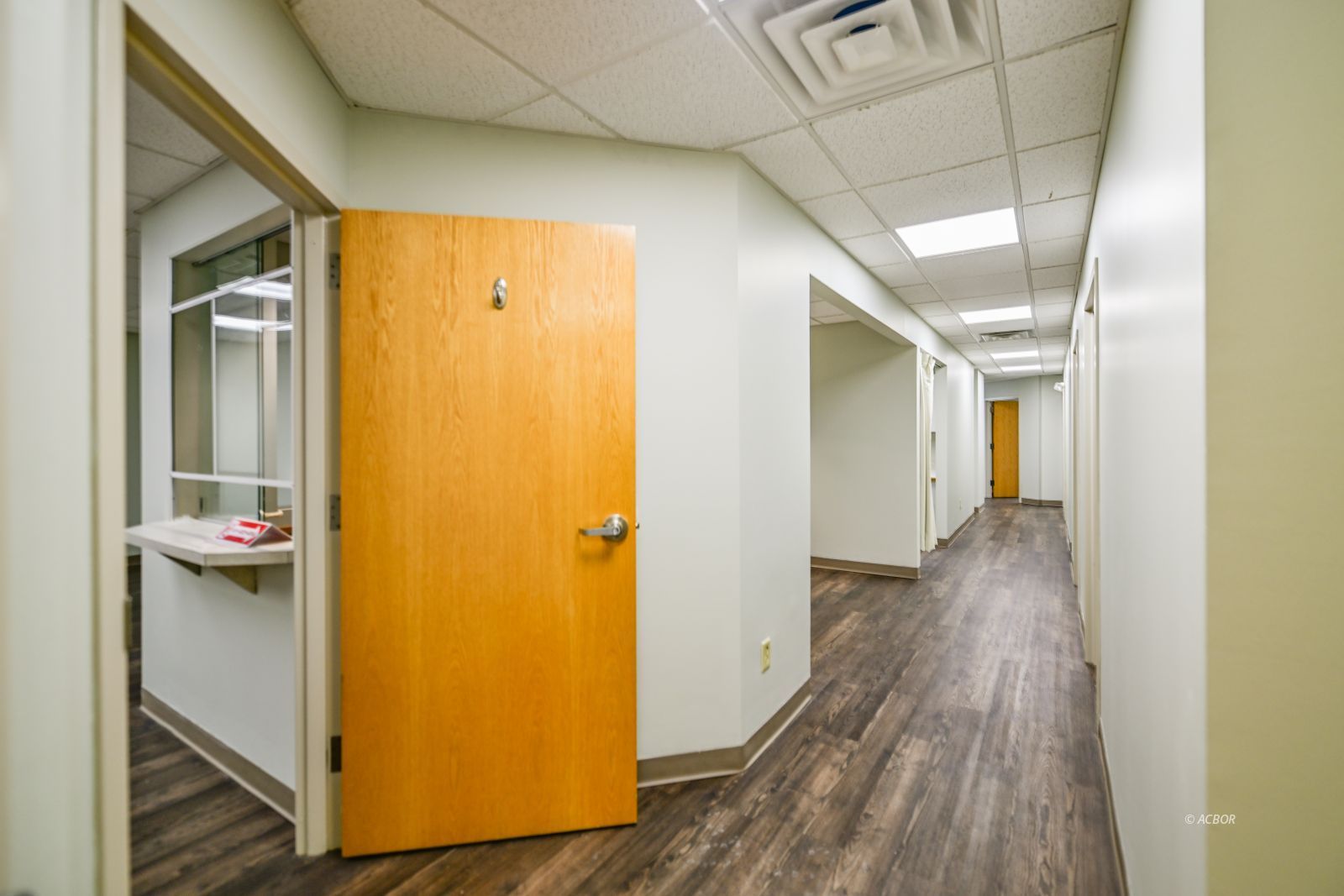 86 Columbus Cir # 203b Property Photo 50