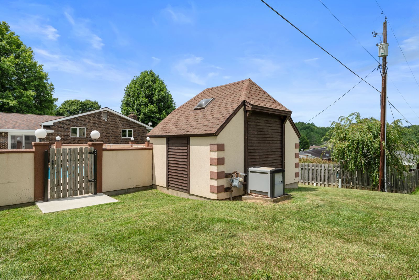 76 Debbie Dr Property Photo 40