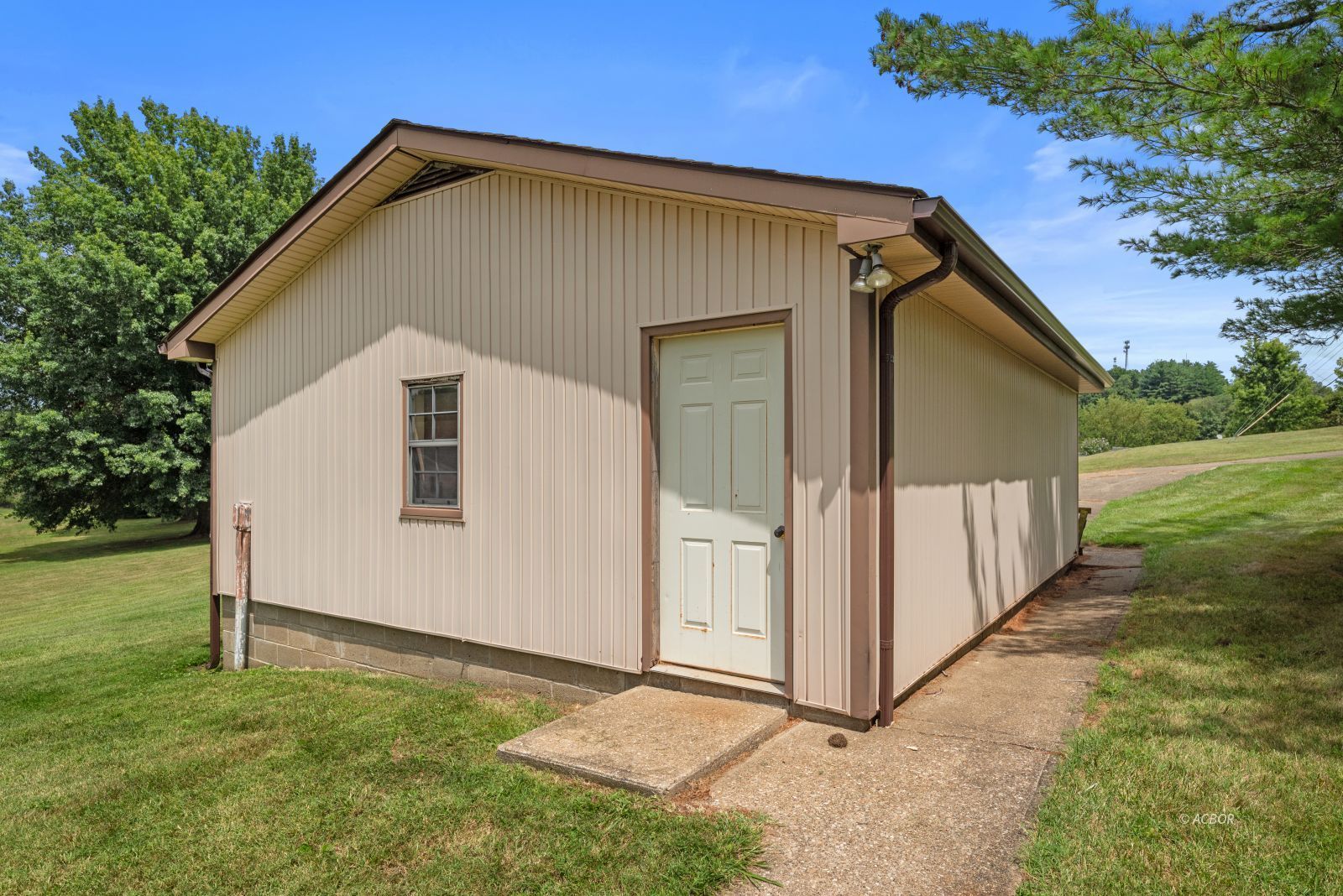 76 Debbie Dr Property Photo 41