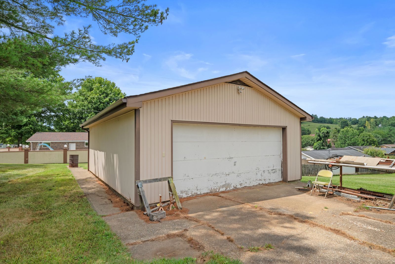 76 Debbie Dr Property Photo 42