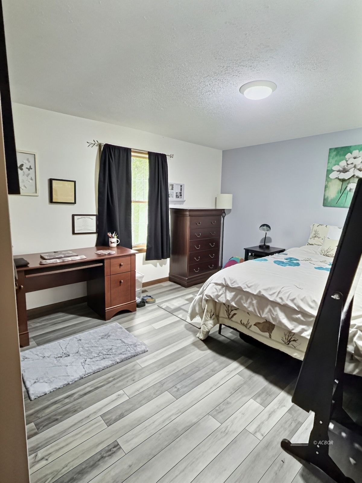 85 E First St Property Photo 12