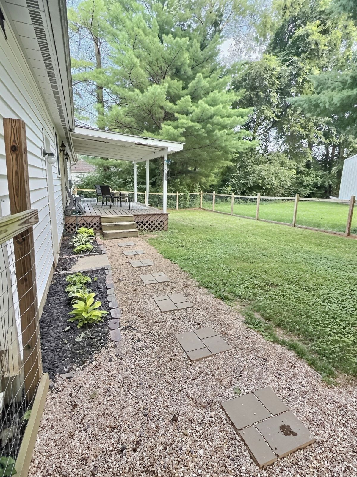 85 E First St Property Photo 18