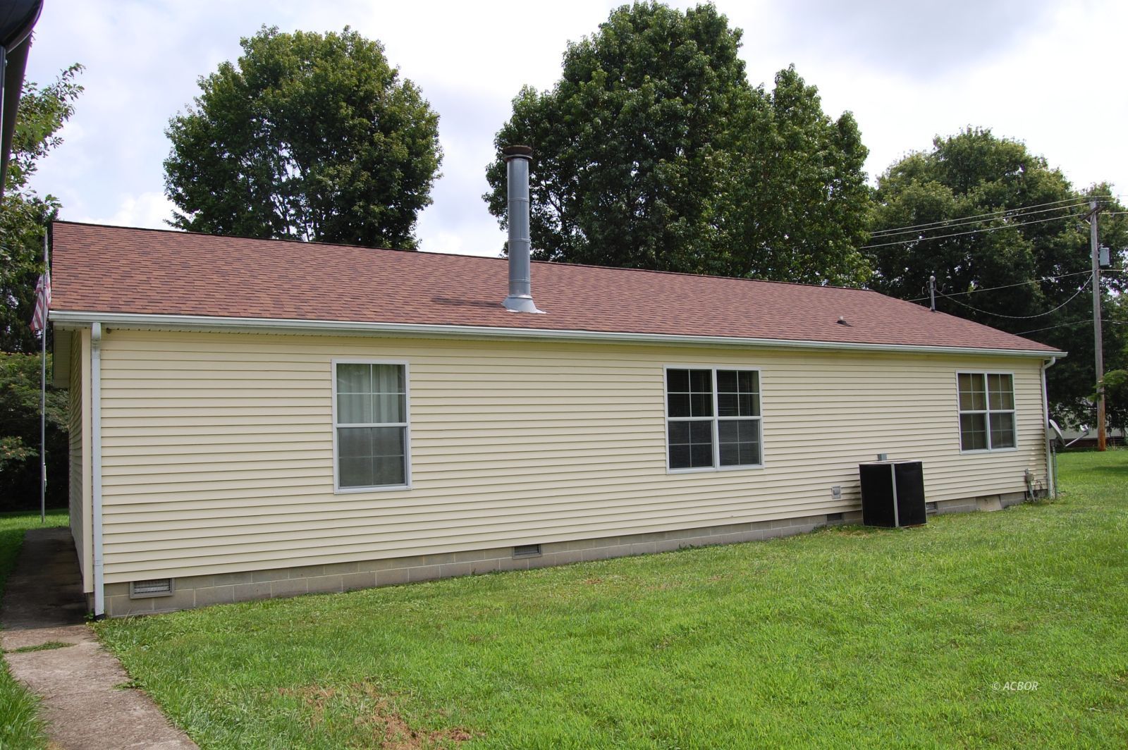 5501 State Street Property Photo 6