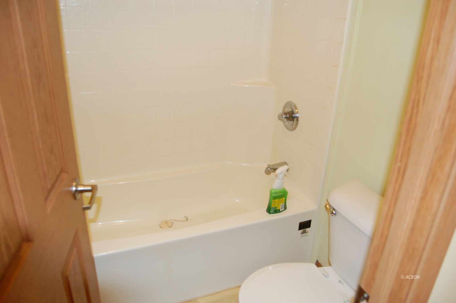 5501 State Street Property Photo 14