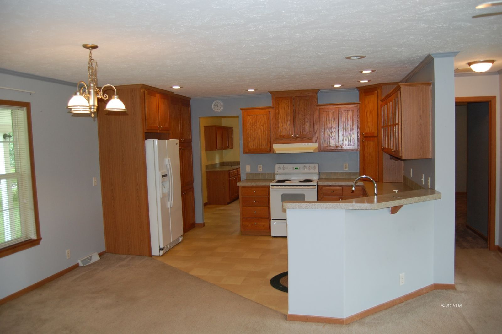 5501 State Street Property Photo 20