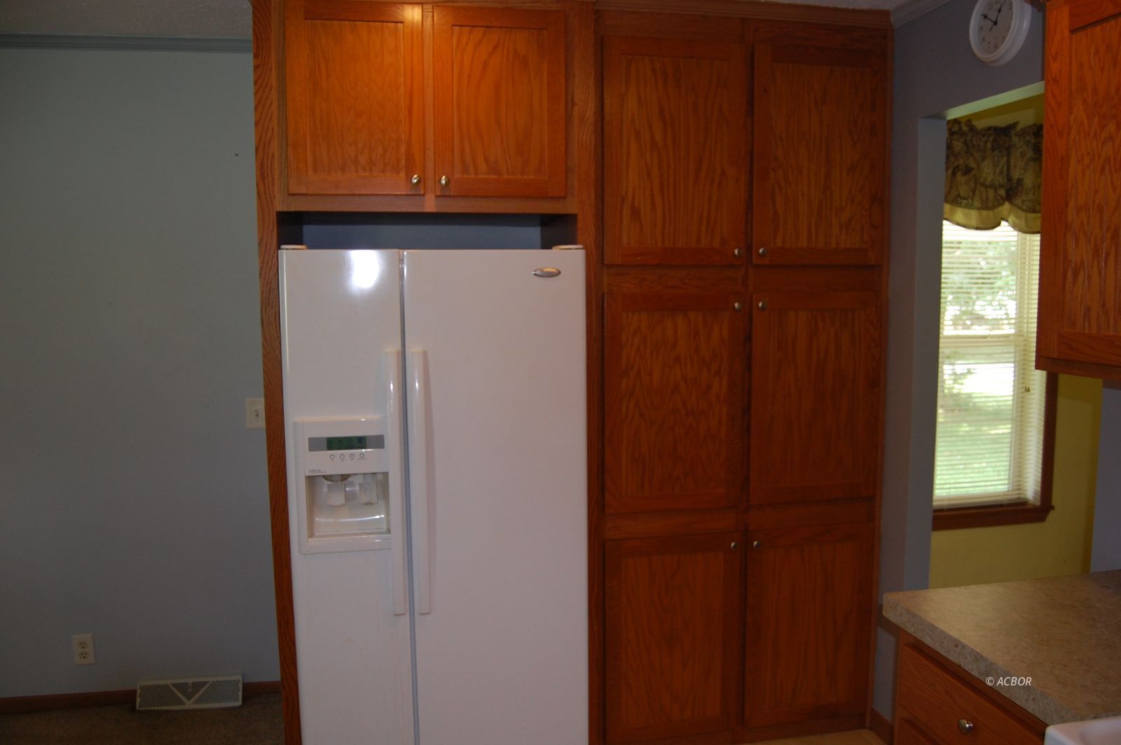 5501 State Street Property Photo 36