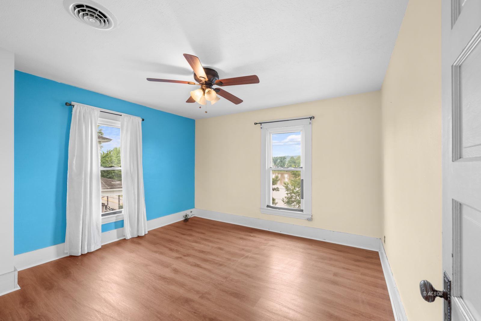 42916 State Route 124 Property Photo 12