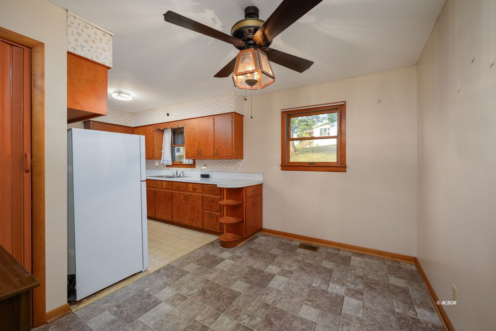 17 Beech Grove Road Property Photo 3