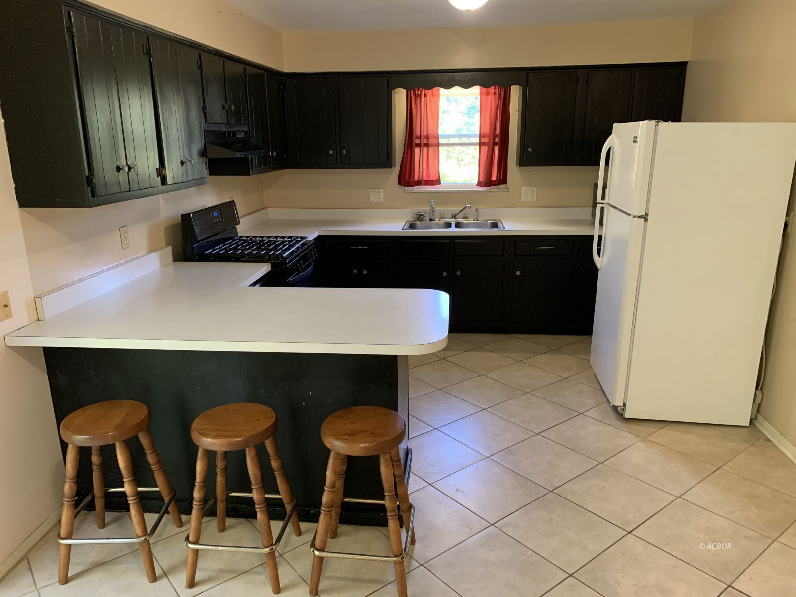 7 Carol Ln Property Photo 3